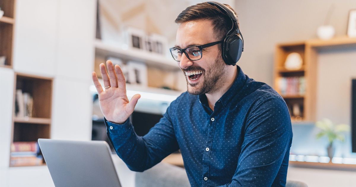 Saiba a melhor maneira de se vestir para o home office