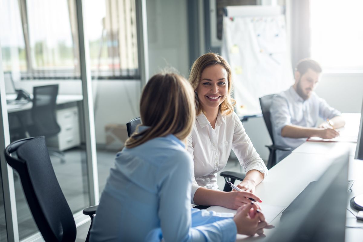 Onde encomendar uniforme para empresa? Veja as nossas dicas